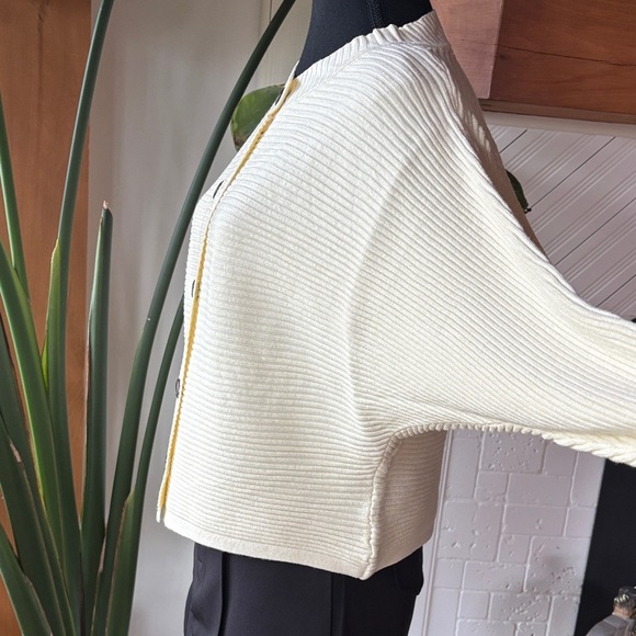 Cream Button-Up Batwing Cardigan - Picture 3 of 7